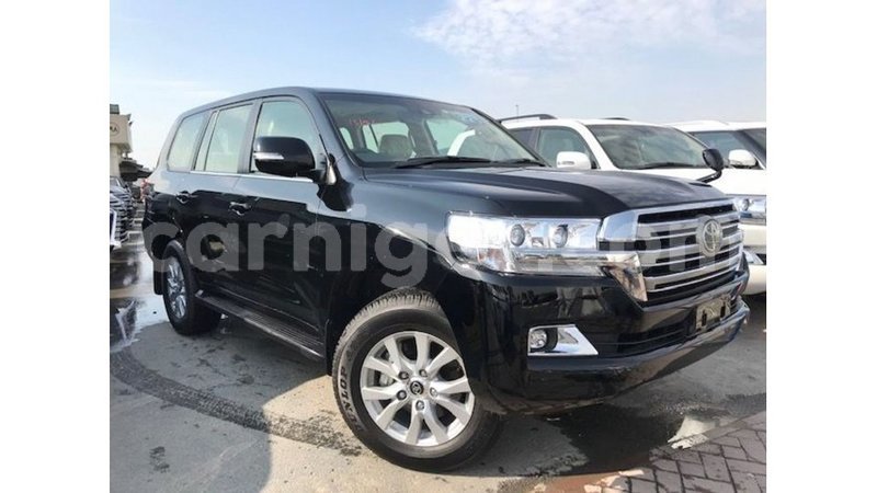 Big with watermark toyota land cruiser agadez import dubai 6099