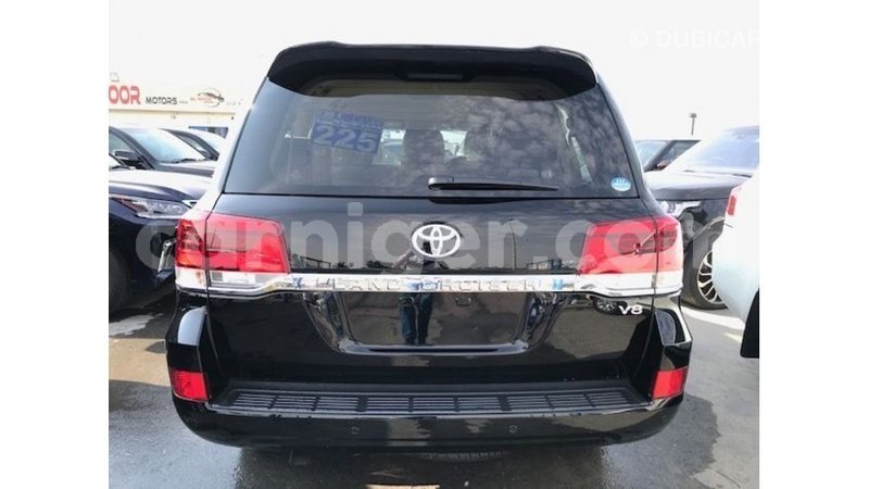 Big with watermark toyota land cruiser agadez import dubai 6099