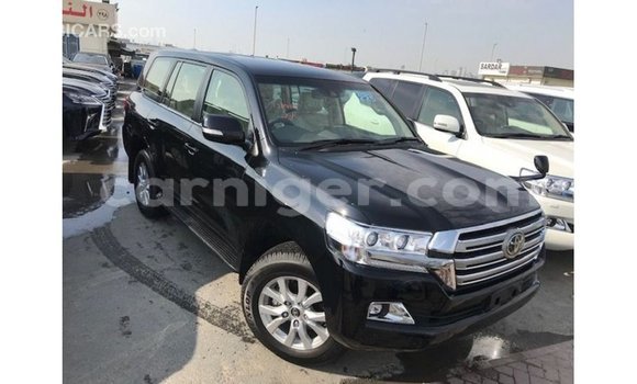 اشتري Imported Toyota Land Cruiser Black شاحنة في Import - Dubai في أغاديز اشتري Imported Toyota Land Cruiser Black شاحنة في Import - Dubai في أغاديز