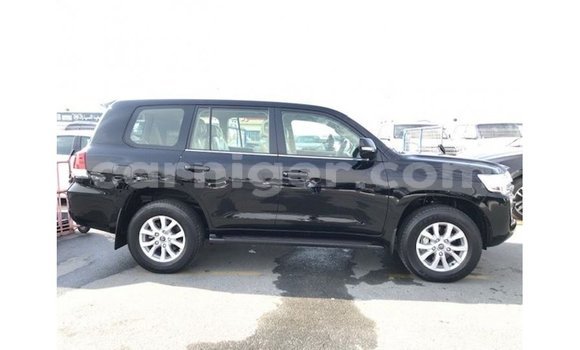 اشتري Imported Toyota Land Cruiser Black شاحنة في Import - Dubai في أغاديز اشتري Imported Toyota Land Cruiser Black شاحنة في Import - Dubai في أغاديز