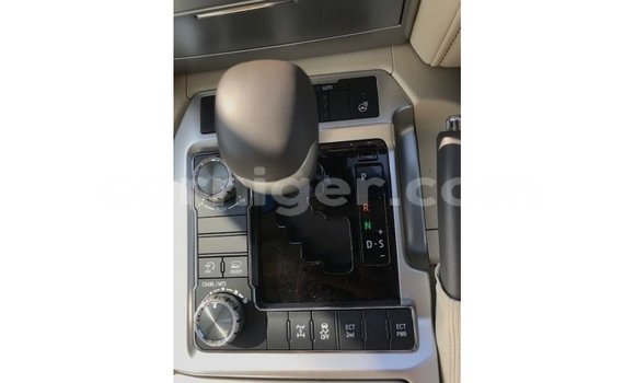 اشتري Imported Toyota Land Cruiser Black شاحنة في Import - Dubai في أغاديز اشتري Imported Toyota Land Cruiser Black شاحنة في Import - Dubai في أغاديز