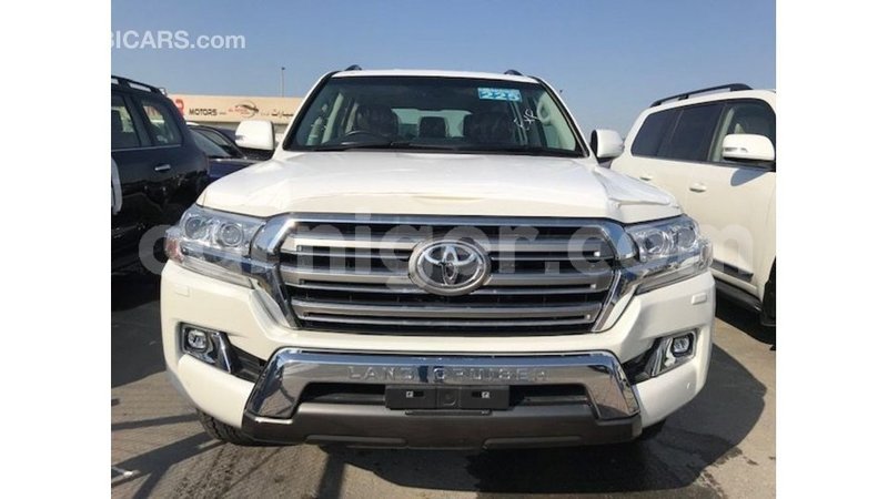 Big with watermark toyota land cruiser agadez import dubai 6100