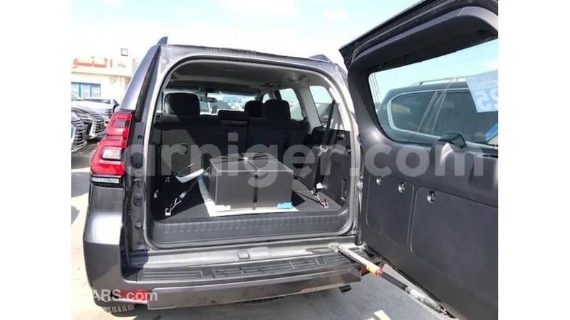 Big with watermark toyota prado agadez import dubai 6102