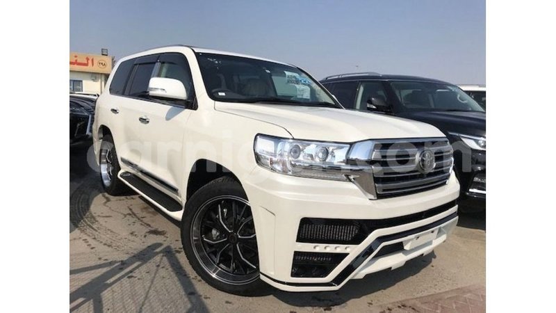 Big with watermark toyota land cruiser agadez import dubai 6104