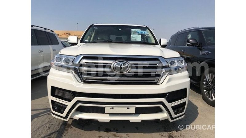 Big with watermark toyota land cruiser agadez import dubai 6104