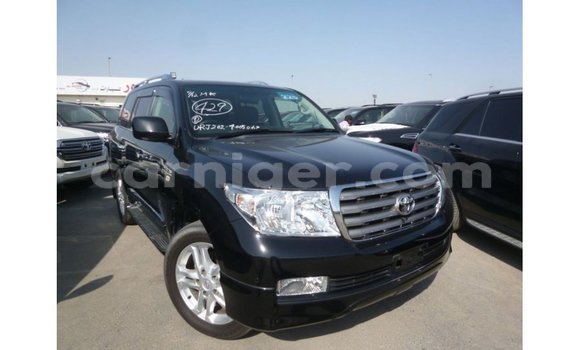 Acheter Import Utilitaire Toyota Land Cruiser Noir à Import - Dubai, Agadez Acheter Import Utilitaire Toyota Land Cruiser Noir à Import - Dubai, Agadez