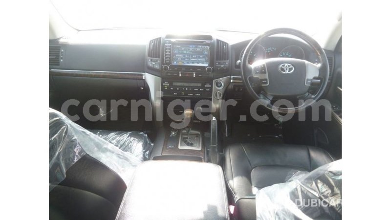 Big with watermark toyota land cruiser agadez import dubai 6111