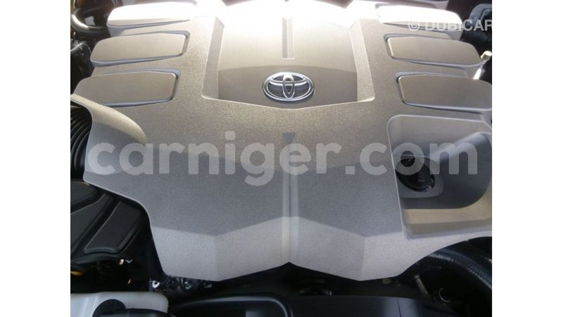 Big with watermark toyota land cruiser agadez import dubai 6111