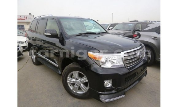 Sayi Imported Toyota Land Cruiser Black Babbar mota in Import - Dubai a Agadez Sayi Imported Toyota Land Cruiser Black Babbar mota in Import - Dubai a Agadez