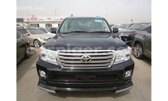 Sayi Imported Toyota Land Cruiser Black Babbar mota in Import - Dubai a Agadez Sayi Imported Toyota Land Cruiser Black Babbar mota in Import - Dubai a Agadez