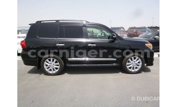 Sayi Imported Toyota Land Cruiser Black Babbar mota in Import - Dubai a Agadez Sayi Imported Toyota Land Cruiser Black Babbar mota in Import - Dubai a Agadez