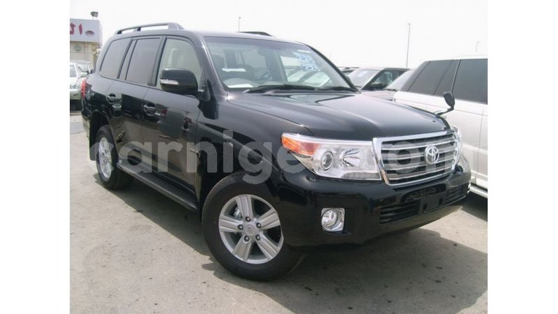 Big with watermark toyota land cruiser agadez import dubai 6114