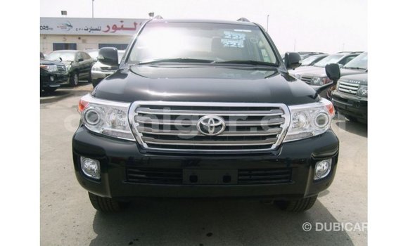 Acheter Import Utilitaire Toyota Land Cruiser Noir à Import - Dubai, Agadez Acheter Import Utilitaire Toyota Land Cruiser Noir à Import - Dubai, Agadez