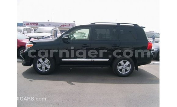 Sayi Imported Toyota Land Cruiser Black Babbar mota in Import - Dubai a Agadez Sayi Imported Toyota Land Cruiser Black Babbar mota in Import - Dubai a Agadez