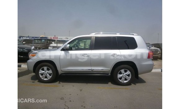 اشتري Imported Toyota Land Cruiser Other شاحنة في Import - Dubai في أغاديز اشتري Imported Toyota Land Cruiser Other شاحنة في Import - Dubai في أغاديز