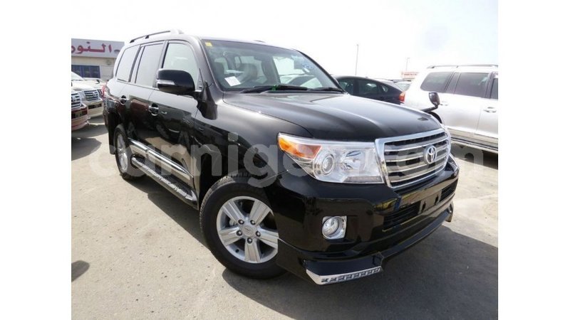 Big with watermark toyota land cruiser agadez import dubai 6121