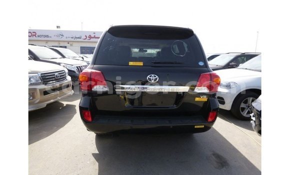 Sayi Imported Toyota Land Cruiser Black Babbar mota in Import - Dubai a Agadez Sayi Imported Toyota Land Cruiser Black Babbar mota in Import - Dubai a Agadez