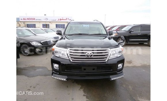 اشتري Imported Toyota Land Cruiser Black شاحنة في Import - Dubai في أغاديز اشتري Imported Toyota Land Cruiser Black شاحنة في Import - Dubai في أغاديز