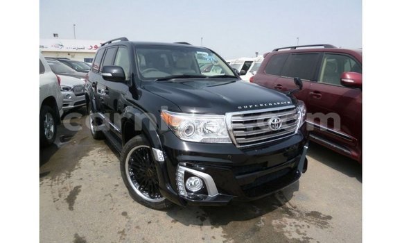 Sayi Imported Toyota Land Cruiser Black Babbar mota in Import - Dubai a Agadez Sayi Imported Toyota Land Cruiser Black Babbar mota in Import - Dubai a Agadez