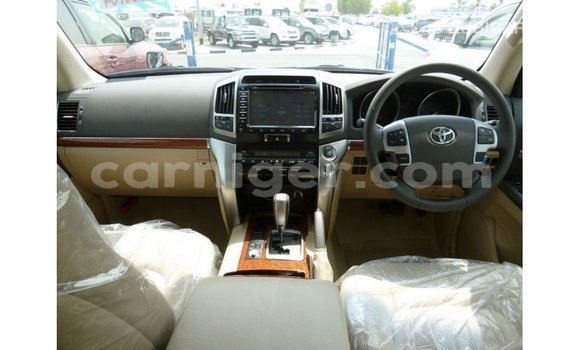 Sayi Imported Toyota Land Cruiser Black Babbar mota in Import - Dubai a Agadez Sayi Imported Toyota Land Cruiser Black Babbar mota in Import - Dubai a Agadez