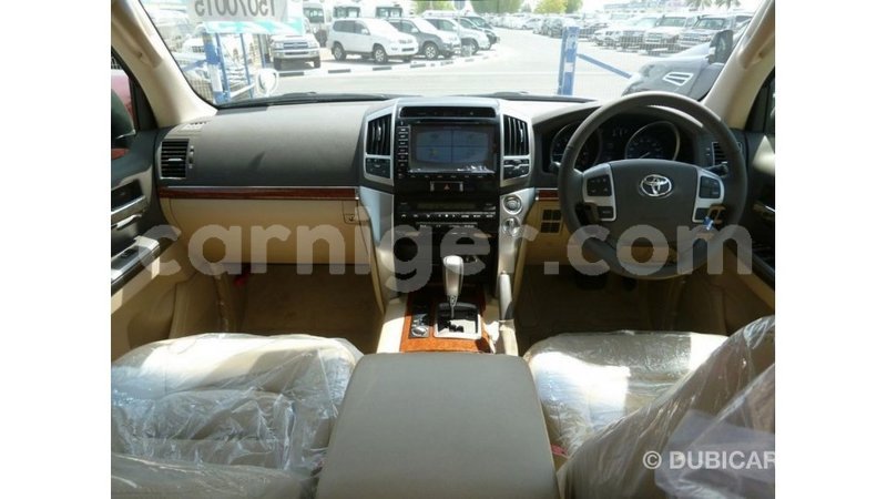 Big with watermark toyota land cruiser agadez import dubai 6129