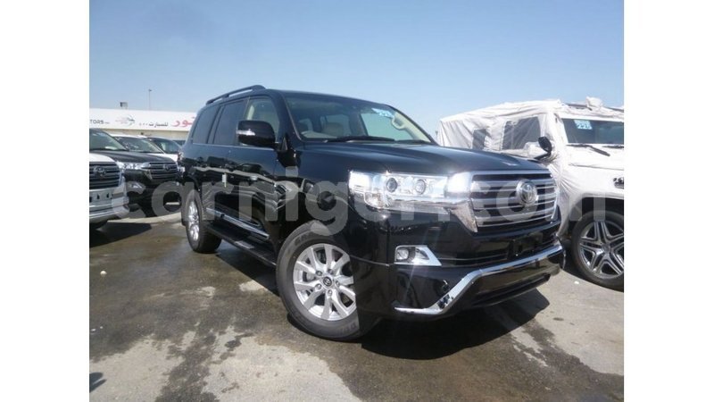 Big with watermark toyota land cruiser agadez import dubai 6135