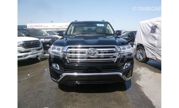 Sayi Imported Toyota Land Cruiser Black Babbar mota in Import - Dubai a Agadez Sayi Imported Toyota Land Cruiser Black Babbar mota in Import - Dubai a Agadez