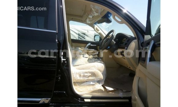 Sayi Imported Toyota Land Cruiser Black Babbar mota in Import - Dubai a Agadez Sayi Imported Toyota Land Cruiser Black Babbar mota in Import - Dubai a Agadez