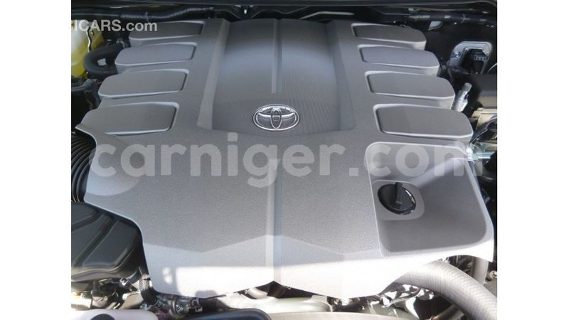 Big with watermark toyota land cruiser agadez import dubai 6137