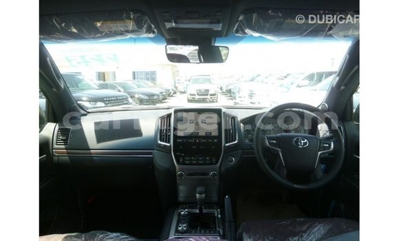 Sayi Imported Toyota Land Cruiser Black Babbar mota in Import - Dubai a Agadez Sayi Imported Toyota Land Cruiser Black Babbar mota in Import - Dubai a Agadez