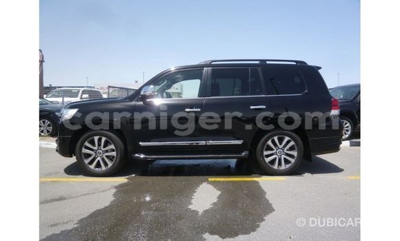 Sayi Imported Toyota Land Cruiser Black Babbar mota in Import - Dubai a Agadez Sayi Imported Toyota Land Cruiser Black Babbar mota in Import - Dubai a Agadez