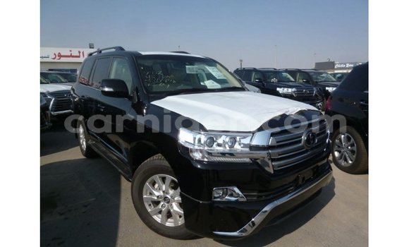 Acheter Import Utilitaire Toyota Land Cruiser Noir à Import - Dubai, Agadez Acheter Import Utilitaire Toyota Land Cruiser Noir à Import - Dubai, Agadez