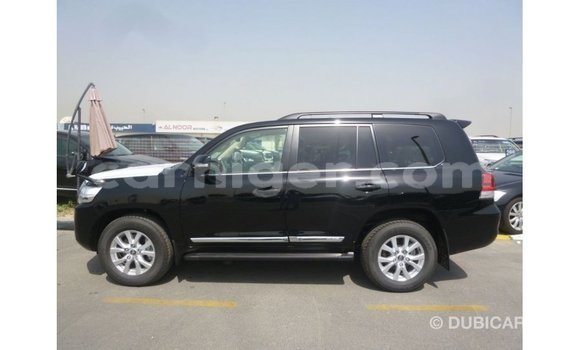 اشتري Imported Toyota Land Cruiser Black شاحنة في Import - Dubai في أغاديز اشتري Imported Toyota Land Cruiser Black شاحنة في Import - Dubai في أغاديز