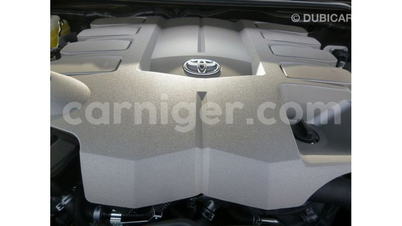 Big with watermark toyota land cruiser agadez import dubai 6140