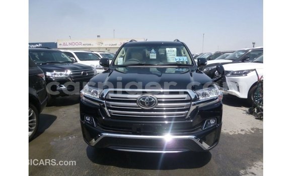 Sayi Imported Toyota Land Cruiser Black Babbar mota in Import - Dubai a Agadez Sayi Imported Toyota Land Cruiser Black Babbar mota in Import - Dubai a Agadez