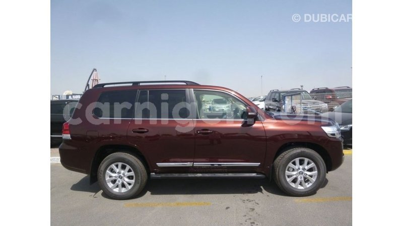 Big with watermark toyota land cruiser agadez import dubai 6143