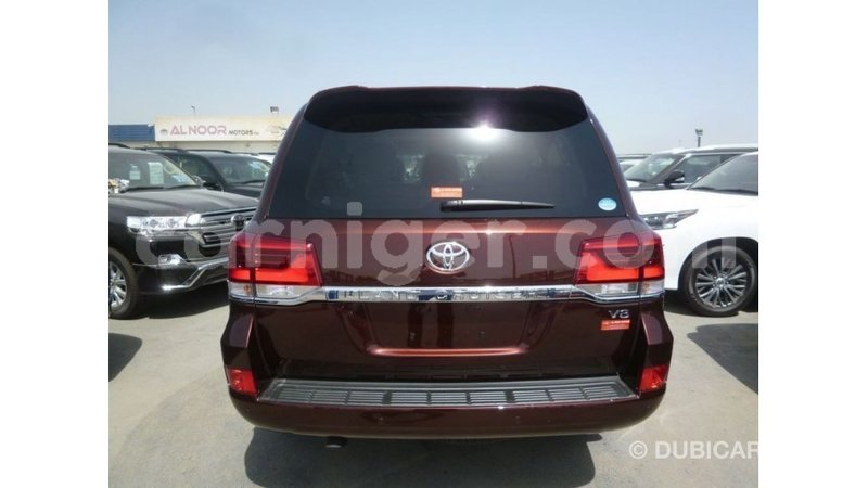 Big with watermark toyota land cruiser agadez import dubai 6145