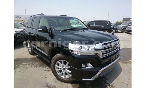 Sayi Imported Toyota Land Cruiser Black Babbar mota in Import - Dubai a Agadez Sayi Imported Toyota Land Cruiser Black Babbar mota in Import - Dubai a Agadez