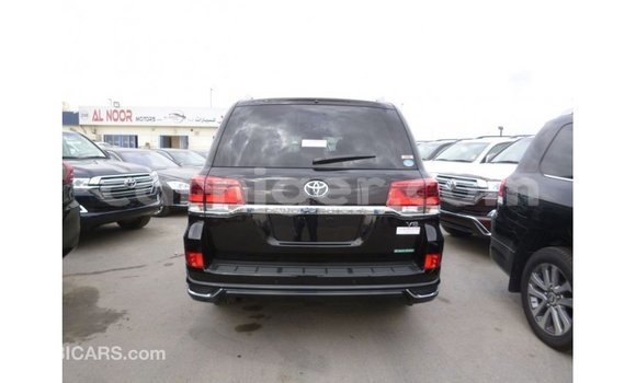 Sayi Imported Toyota Land Cruiser Black Babbar mota in Import - Dubai a Agadez Sayi Imported Toyota Land Cruiser Black Babbar mota in Import - Dubai a Agadez