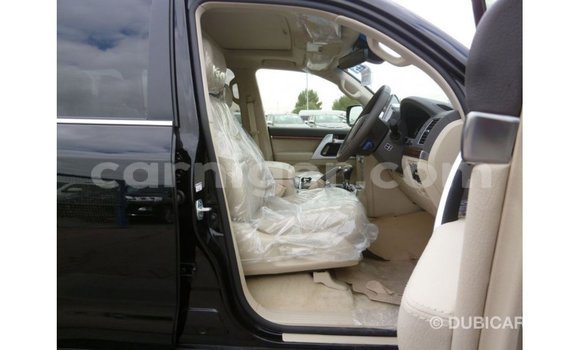 Sayi Imported Toyota Land Cruiser Black Babbar mota in Import - Dubai a Agadez Sayi Imported Toyota Land Cruiser Black Babbar mota in Import - Dubai a Agadez