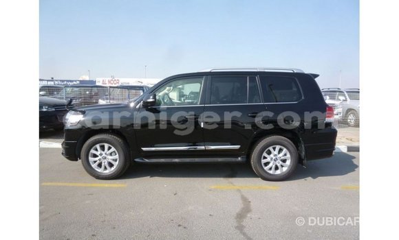 Sayi Imported Toyota Land Cruiser Black Babbar mota in Import - Dubai a Agadez Sayi Imported Toyota Land Cruiser Black Babbar mota in Import - Dubai a Agadez