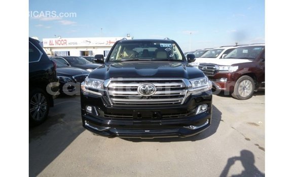 Sayi Imported Toyota Land Cruiser Black Babbar mota in Import - Dubai a Agadez Sayi Imported Toyota Land Cruiser Black Babbar mota in Import - Dubai a Agadez