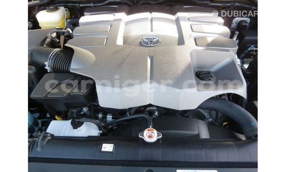 Sayi Imported Toyota Land Cruiser Black Babbar mota in Import - Dubai a Agadez Sayi Imported Toyota Land Cruiser Black Babbar mota in Import - Dubai a Agadez