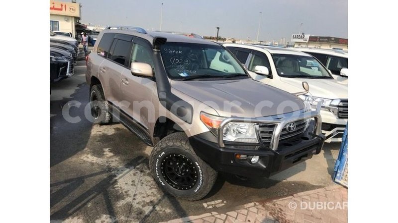 Big with watermark toyota land cruiser agadez import dubai 6158