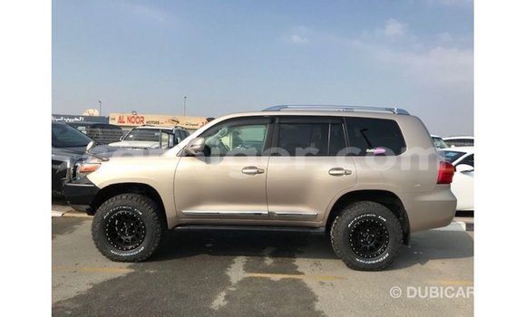 Sayi Imported Toyota Land Cruiser Other Babbar mota in Import - Dubai a Agadez Sayi Imported Toyota Land Cruiser Other Babbar mota in Import - Dubai a Agadez