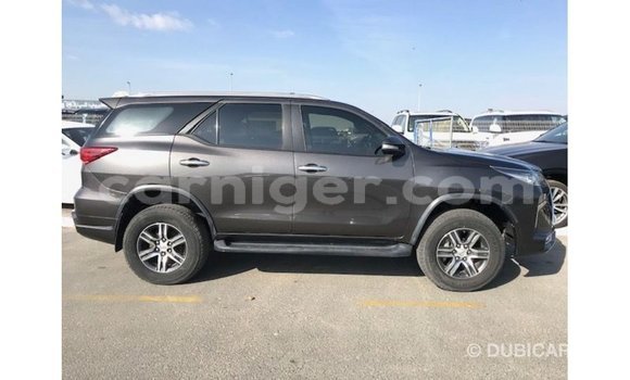 Sayi Imported Toyota Fortuner Other Mota in Import - Dubai a Agadez Sayi Imported Toyota Fortuner Other Mota in Import - Dubai a Agadez