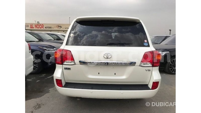 Big with watermark toyota land cruiser agadez import dubai 6161