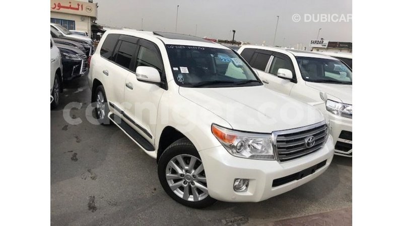 Big with watermark toyota land cruiser agadez import dubai 6161