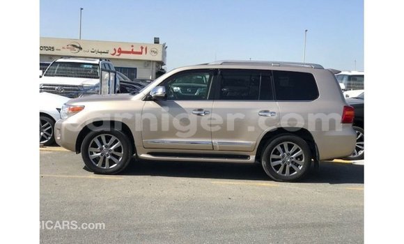 Acheter Import Utilitaire Toyota Land Cruiser Autre à Import - Dubai, Agadez Acheter Import Utilitaire Toyota Land Cruiser Autre à Import - Dubai, Agadez