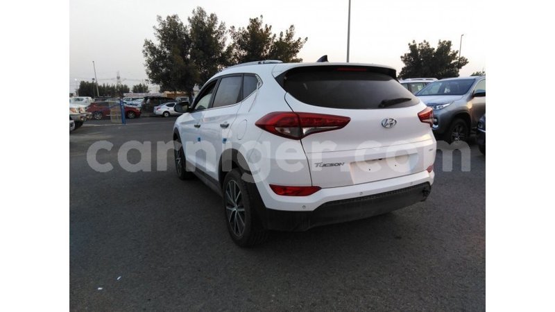 Big with watermark hyundai tucson agadez import dubai 6168